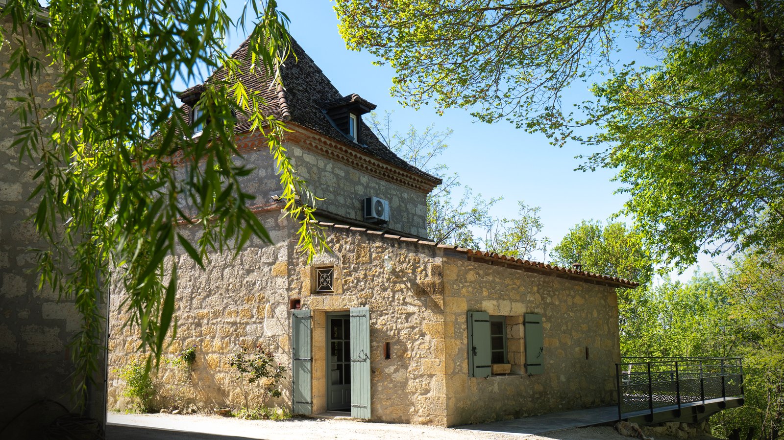 Intérieur du Domaine des Acacias